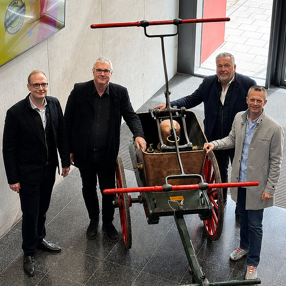 v.l.n.r.: Claudius Blank, Dr. Frank Höndgen, Michael Schmid, Florian Klein v.l.n.r.: Claudius Blank, Dr. Frank Höndgen, Michael Schmid, Florian Klein