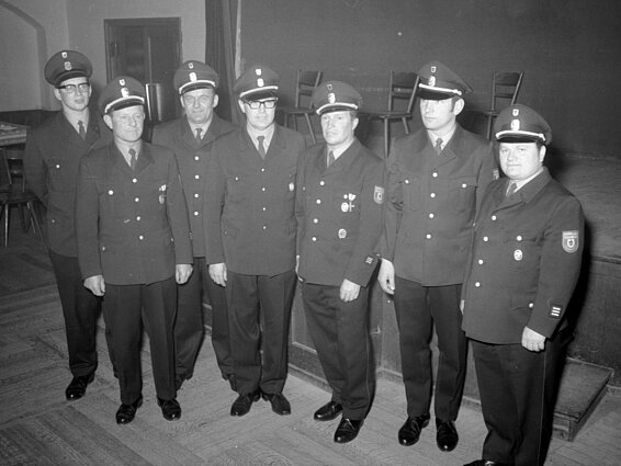 Mitglieder des Verwaltungsrates der FF München (v.l.n.r.) Friedrich Schlierf, Ludwig Piehler, Michael Wähler sen., Heinrich Reuter, Karl Stich, Anton Zacherl, Josef Hengstberger