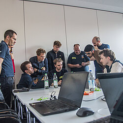 Hackathon 2026: Arbeiten an den Challenges