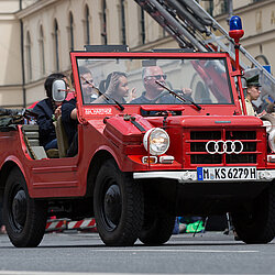 Der Funkkomandowagen war das Führungsfahrzeug für eine Feuerwehrbereitschaft. München verfügte über 6 Feuerwehrbereitsschaften. Die Fahrzeug würden den Bereichsführern als „Dienstwagen“ zur Verfügung gestellt. Super Geländegängig aber doch sehr spartanisch im Komfort - nicht jeder Bereichsführer nutze seinen „Munga“ für den regelmäßigen Dienstbetrieb.